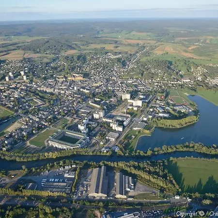 Apartament Chaleureux , Cosy, Bien Equipe Et Bien Place Sedan